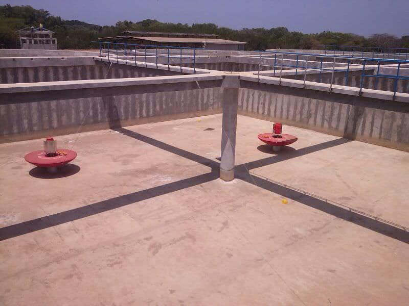 Hidraulica del Istmo - Equipos